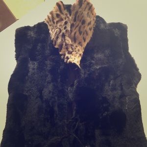 Fur vest